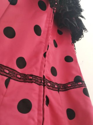 Vestido de sevillanas rosa lunares negros raso sat