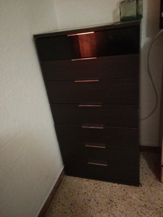 Cómoda de 7 cajones
