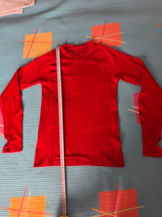 Camiseta térmica Kipsta roja manga larga