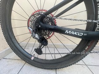 BERRIA MAKO BR 2022 DOBLE CARBONO ALTA GAMA (S)