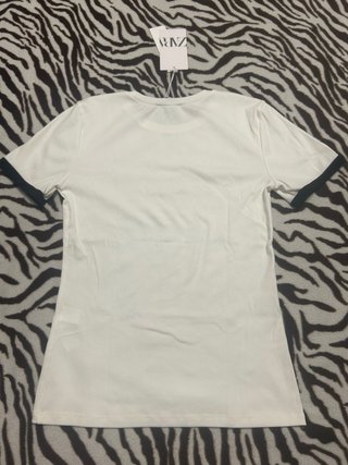 Camiseta Zara