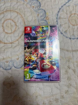 Maletín y Mario kart Nintendo switch