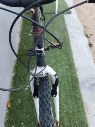 Bicicleta SPEED 4.0 Negra para piezas