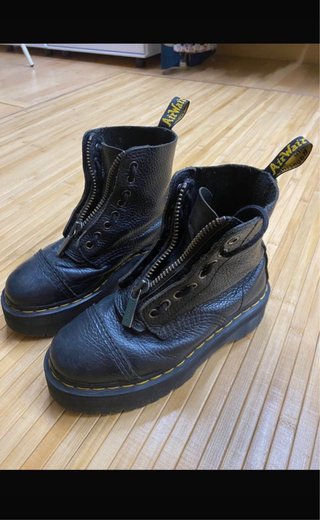 Botas Dr. Martens Sinclair Plataforma Cremallera
