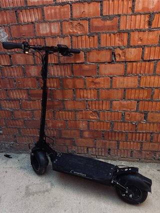 Patinete Eléctrico SmartGyro Negro