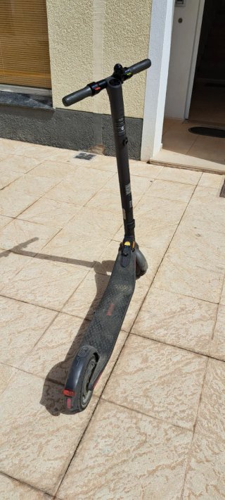 Patinete Eléctrico Segway Ninebot E25E