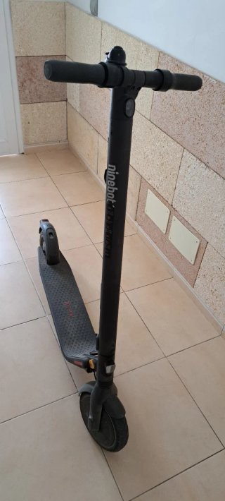 Patinete Eléctrico Segway Ninebot E25E