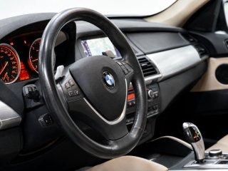 BMW X6 2011