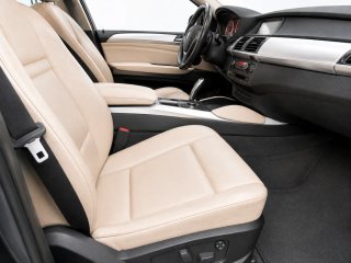 BMW X6 2011