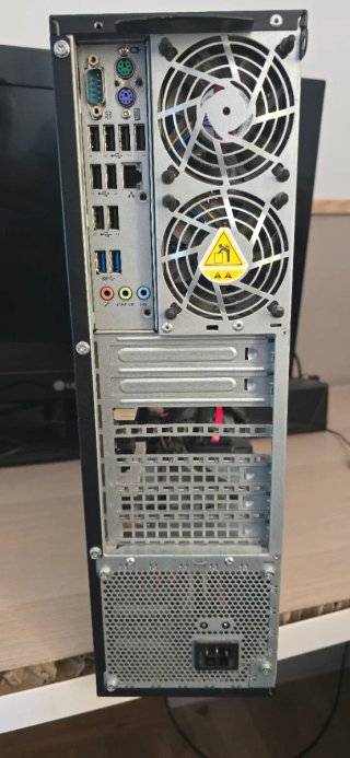 Lenovo ThinkStation C30 Workstation Profesional