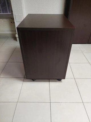 Cajonera archivador con ruedas y llave 60x42x55