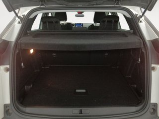 Peugeot 3008 BlueHDi 130 S&S Active Pack EAT8 96 kW (130 CV)