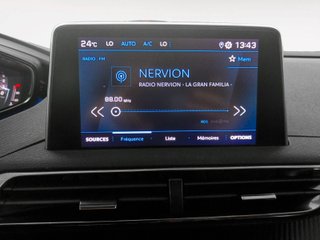 Peugeot 3008 BlueHDi 130 S&S Active Pack EAT8 96 kW (130 CV)