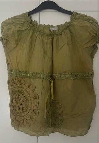 Blusa verde Stradivarius talla S