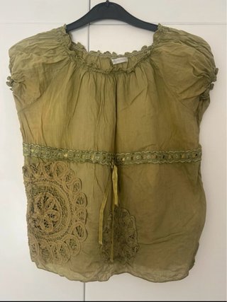Blusa verde Stradivarius talla S