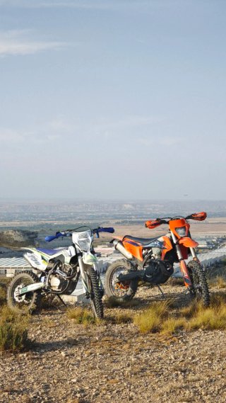 Rebel Master 250 4t Enduro/Motocross Moto