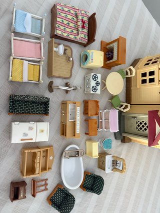 Casa Sylvanian Families con accesorios
