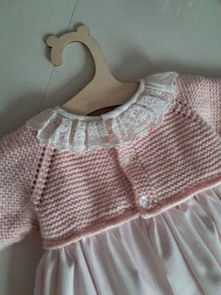 Faldón bebé rosa 3 meses