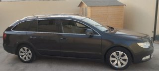 Skoda Superb 2011