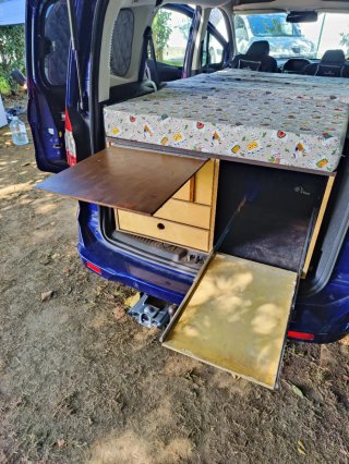Ford Camper Tourneo Courier 2016