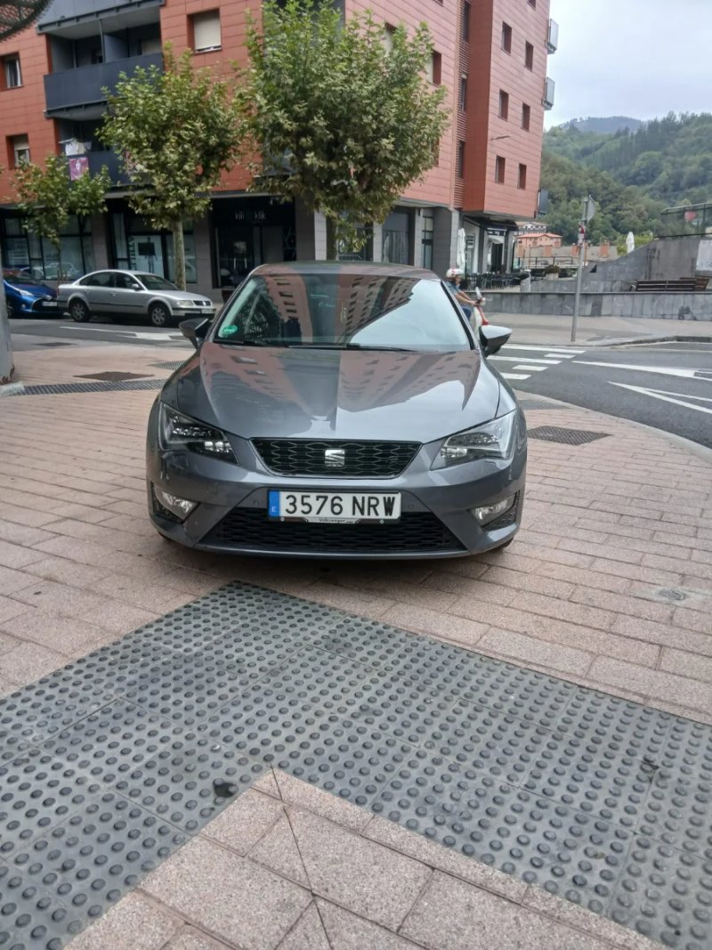 SEAT Leon 2017 - foto 1