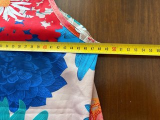 Vestido estampado floral con crochet