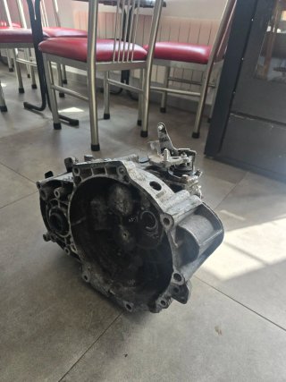 Caja de Cambios Manual 6v 02M VAG (Código FHB)