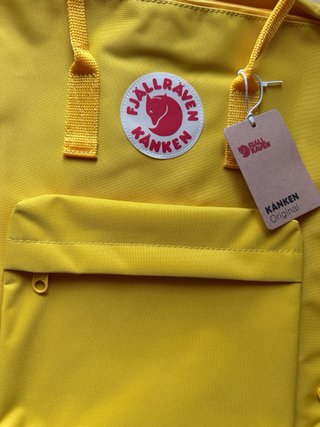 Mochila Fjällräven Kånken Amarilla