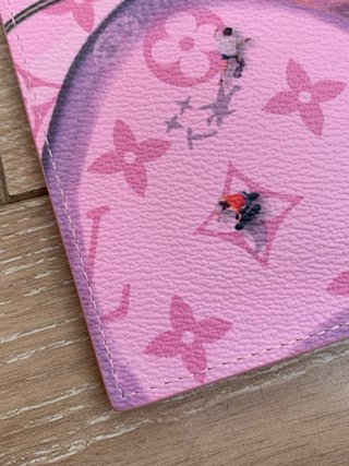 Pasaporte Louis Vuitton Rosa
