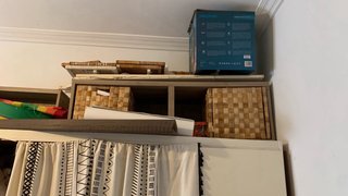 Varios muebles y camilla de masaje inarex (mudanza