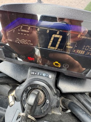 Honda NC750S Negra y Roja