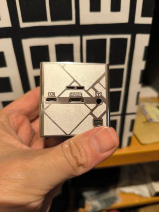 Raro mini Proyector Portátil Excelvan Bolsillo