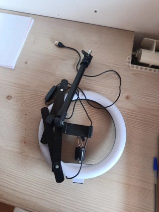 Aro de luz para grabar con soporte móvil