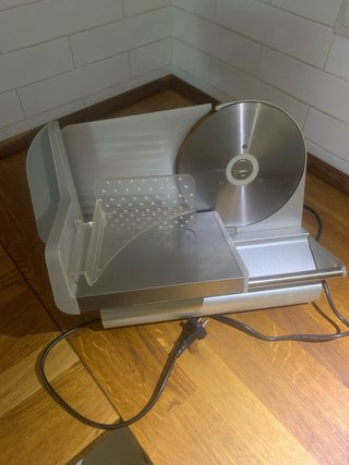 Cortadora de fiambre eléctrica