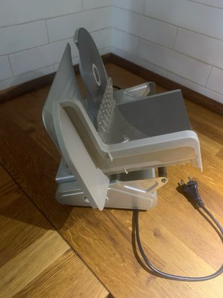 Cortadora de fiambre eléctrica
