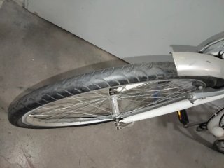 Bicicleta  CONOR de paseo blanca