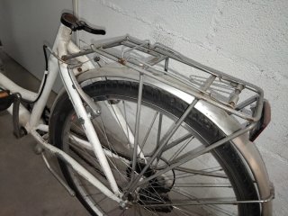 Bicicleta  CONOR de paseo blanca