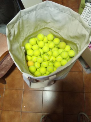 Lote 120 Pelotas de Tenis