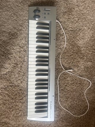 Teclado M-Audio KeyRig 49 Plata