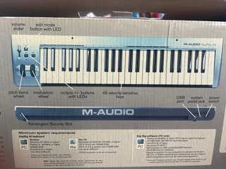 Teclado M-Audio KeyRig 49 Plata