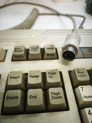 Teclado Mecánico Vintage KME DK-C260 Beige