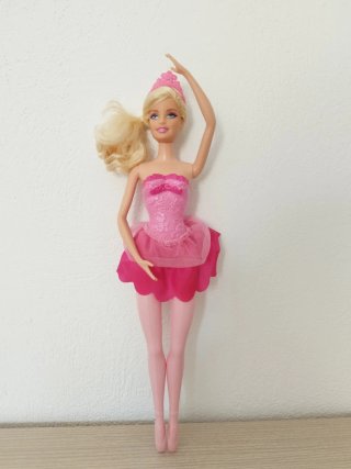 Collezione Barbie Ballerina Magica 2013