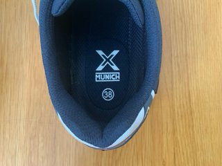 Zapatillas Munich Azul y Blanco
