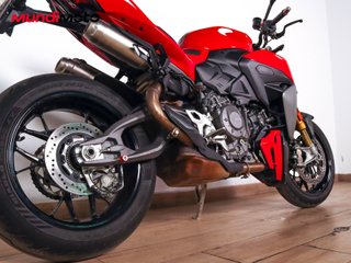 DUCATI STREETFIGHTER V2 S