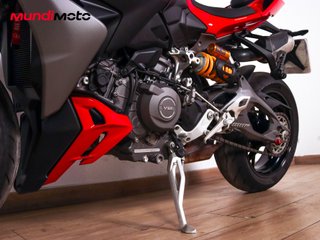 DUCATI STREETFIGHTER V2 S