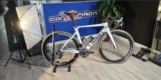 Bicicleta de carretera Specialized S-works (Reacto