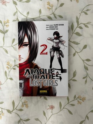 Ataque a Los Titanes Lost Girls Volúmenes 1 y 2