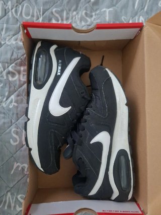 Zapatillas Nike Air Max Mujer Negras y Blancas