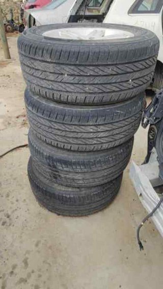 285513 juego llantas 205 60 r18 mitsubishi montero