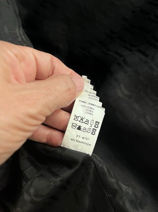 Gabardina Carolina Herrera Negra